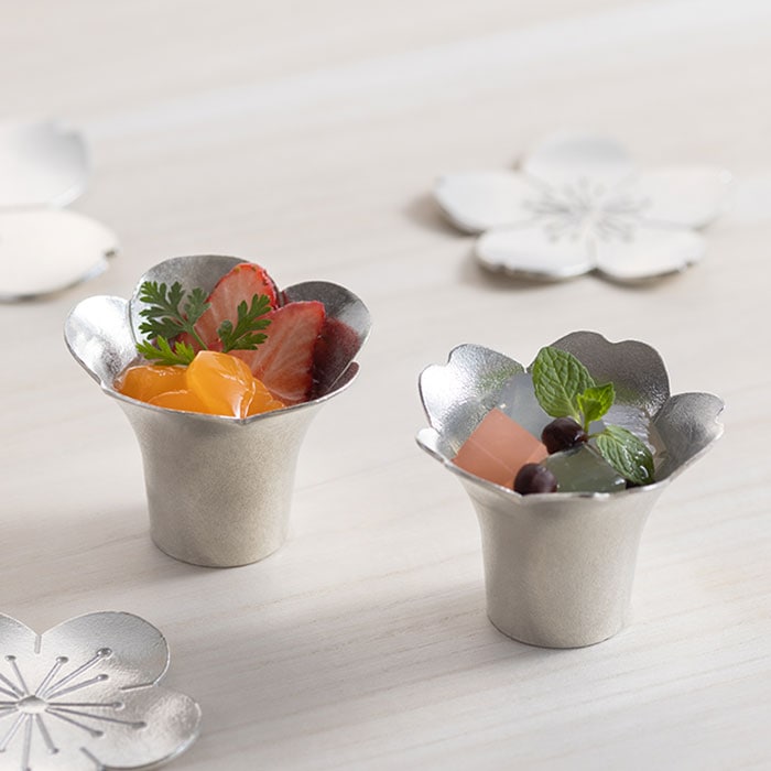 花小鉢 2ヶセット｜錫製雑貨・酒器の通販は能作オンラインショップ【公式】