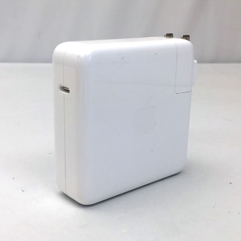 Apple USB-C Power Adapter 96W MX0J2AM/A [FZI03031][中古][外装：A
