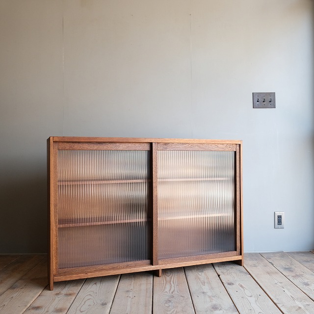 薄型キャビネット モールガラス｜古家具,棚類｜古家具・アンティーク