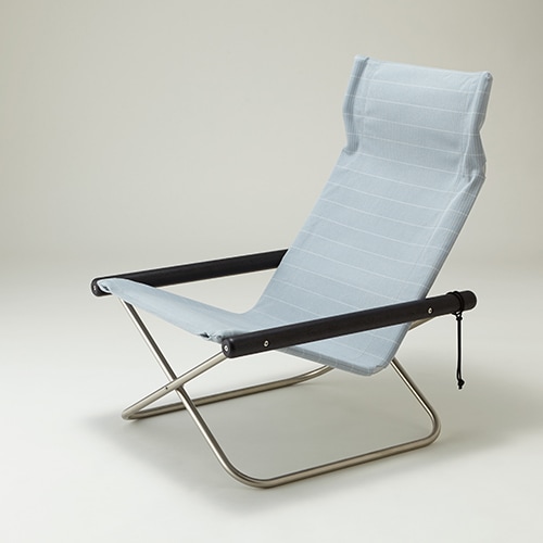 ニーチェアエックス シキリ チャコールブラック / ブルーグレー簾