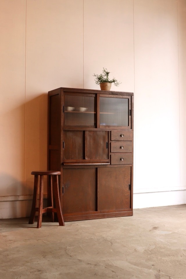 引戸棚/水屋箪笥,ガラス引戸棚 | 古家具古道具 そうすけ