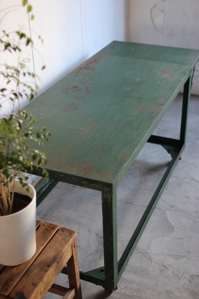 アイアンの作業台 | 全ての商品 - 古家具古道具 そうすけ