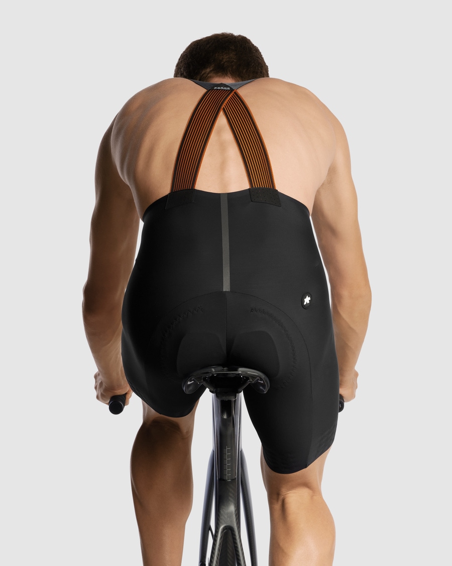 ASSOS〉EQUIPE RS SCHTRADIVARI Bib Shorts S11 ビブショーツ