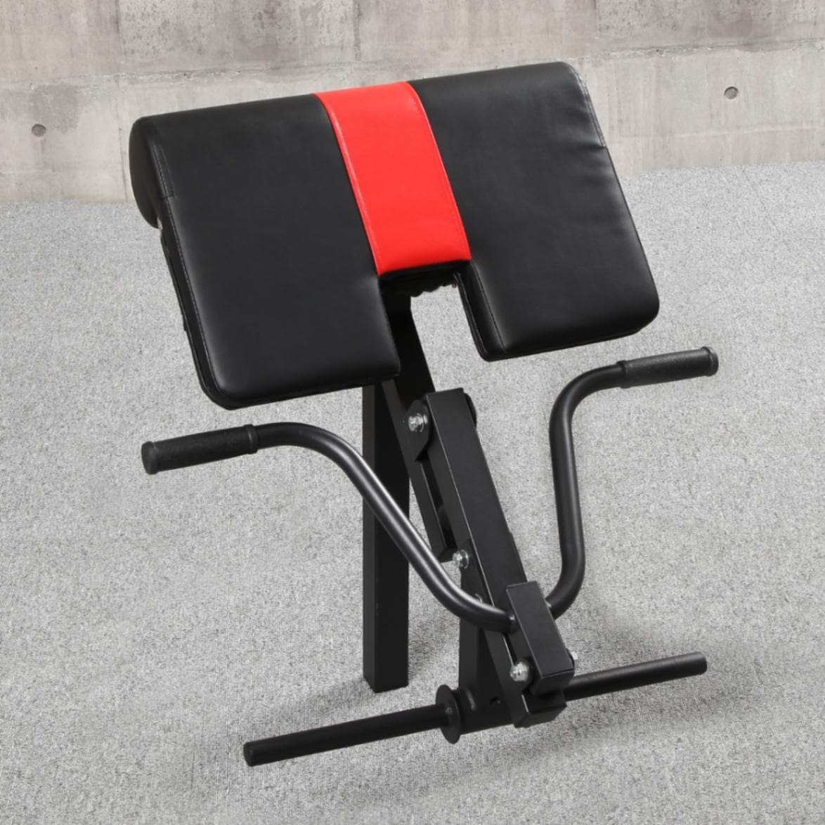 マルチポジションベンチ専用プレートロードバイセプスカール