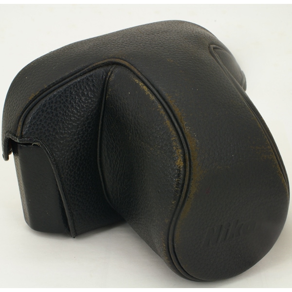 中古カメラ機材の通販専門店 Antiquary（アンティクアリィ）