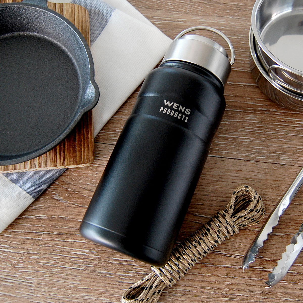 WENS（ウェンズ）ハンドル付きスクリューボトル 750ml ブラック AWPB