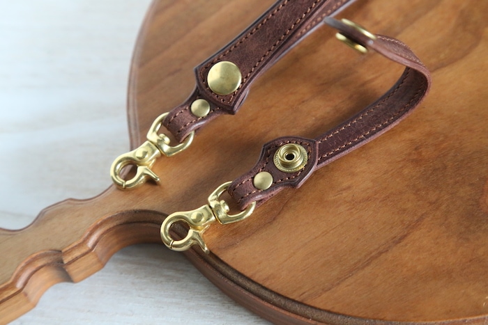 サイズの選べるレザーストラップ ダークブラウン | Key holder