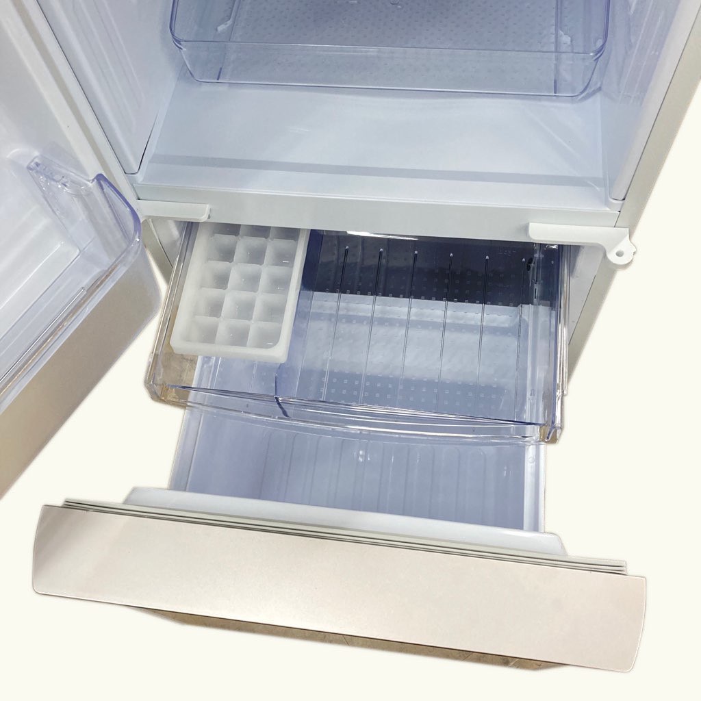 中古 137L ガラスドア 2ドア冷蔵庫 シャープ SJ-GD14E-W 2019年製