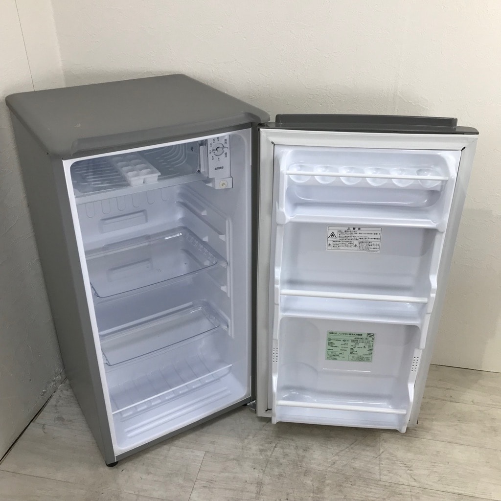冷蔵庫 製氷機能付き 75L AQUA ノンフロン直冷式 AQR-8G 直冷式