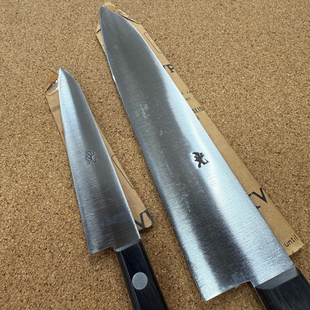 おそらく未使用 東源正久 洋包丁2丁セット 牛刀 ペティナイフ