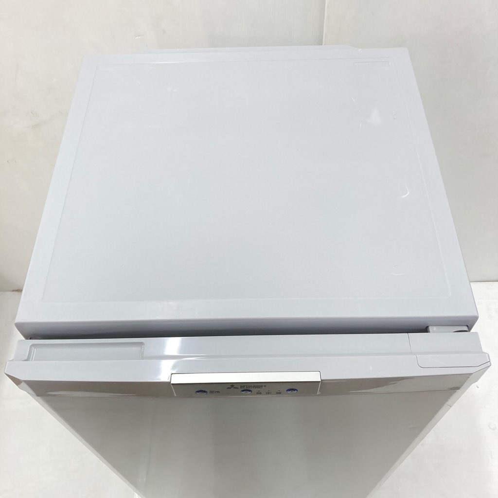 中古 冷凍庫 フリーザー 自動霜取りファン式 三菱 121L MF-U12D-S 2018