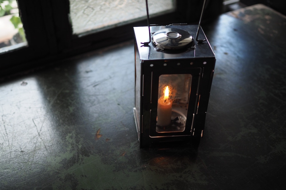 スイス軍 フォールディング キャンドルランタン ｜ D+E MARKET Online