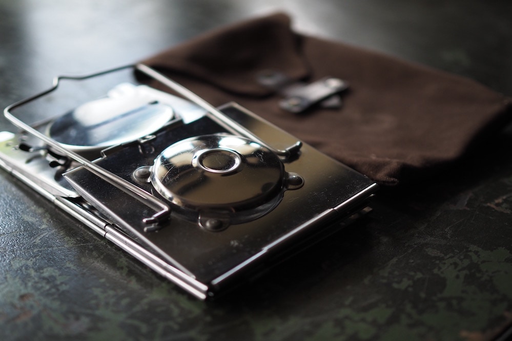 スイス軍 フォールディング キャンドルランタン ｜ D+E MARKET Online