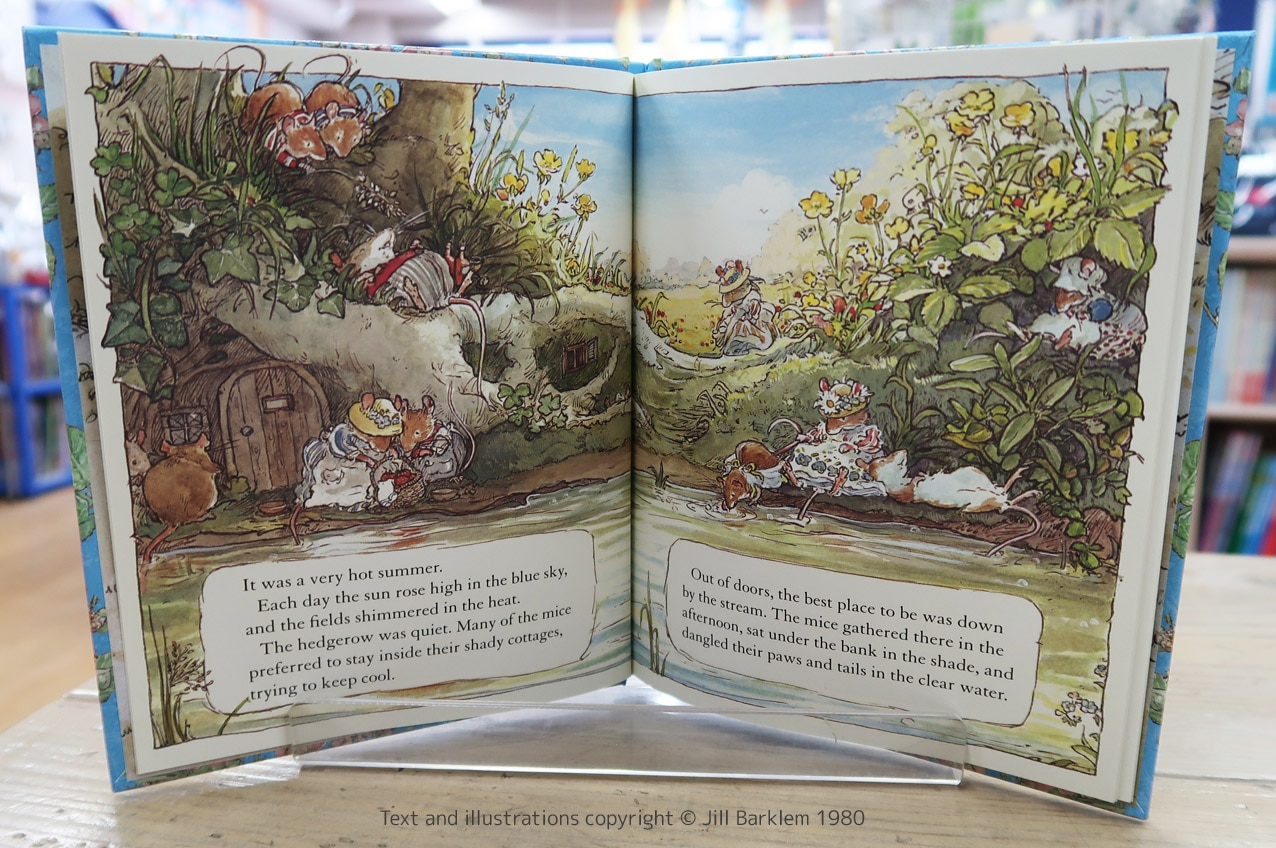 Brambly Hedge Summer Story ～のばらの村のものがたり 小川のほとりで