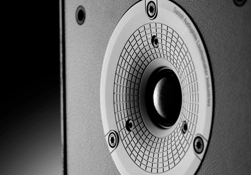 DALI - SPEKTOR2/ウォールナット（ペア）ブックシェルフスピーカー《e