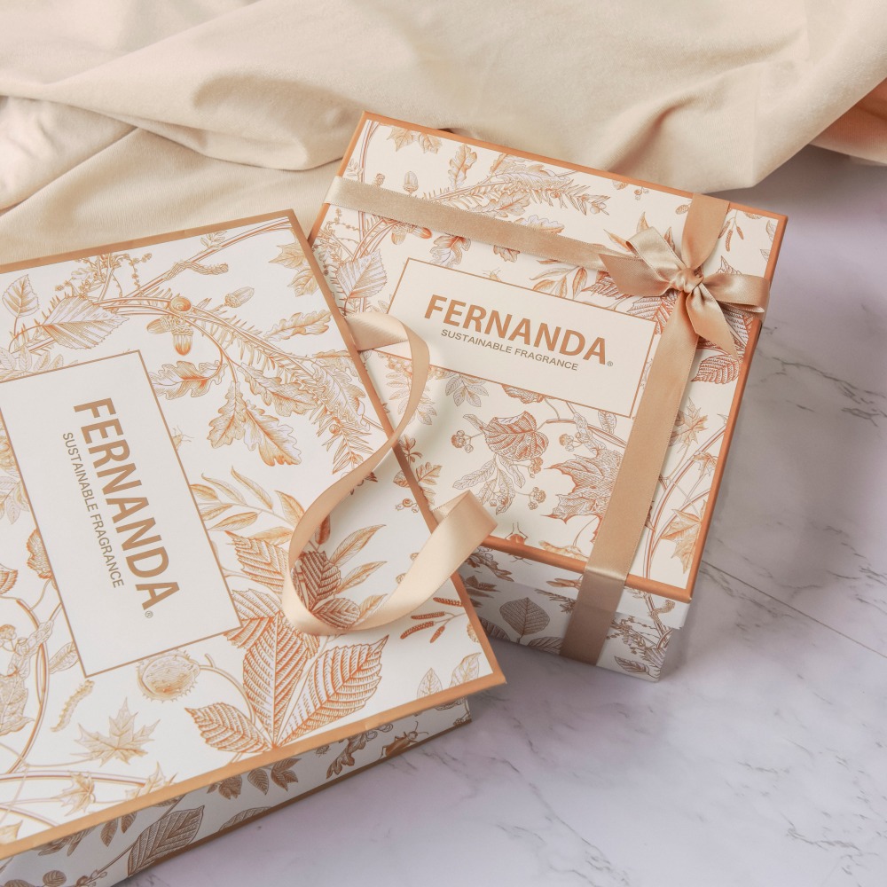 ホリデーギフトラッピングボックス（M）/Holiday Gift Wrapping BOX (M