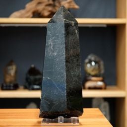 黒水晶 （モリオン） 原石（木製台座付き） 魔除け・浄化用 No.11 ｜最