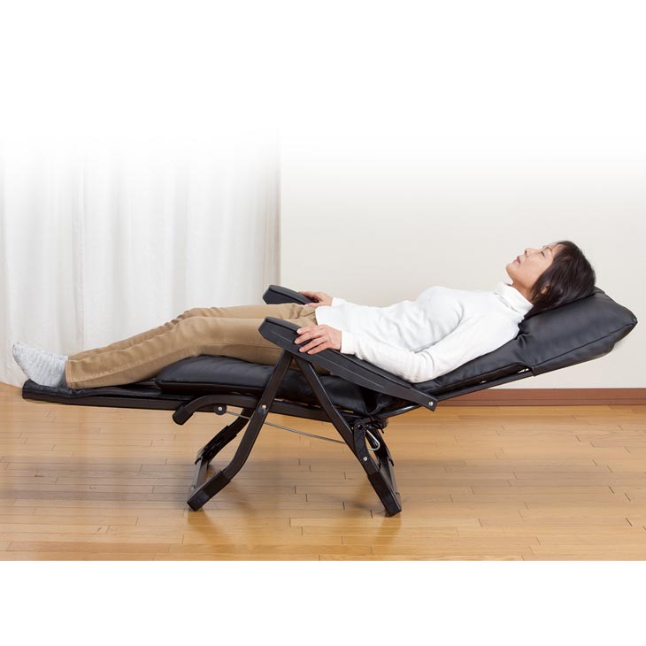 日本製 NEWくつろぎのリクライニングアームチェアDX II｜ファミリー