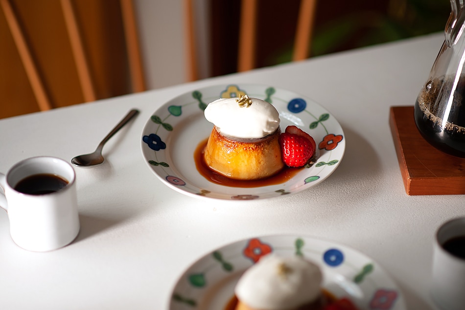 色絵幸せ花繋ぎ 6寸・7寸皿（徳永遊心） フリーデザイン ｜ 北欧