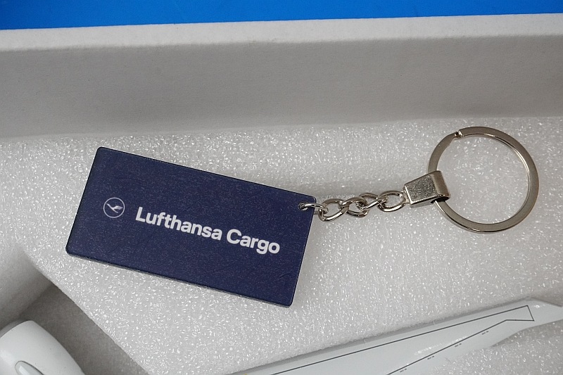 1/200 B777-200 ルフトハンザカーゴ D-ALFJ [JF-777-2-008] J