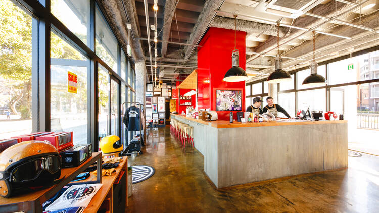 デウス エクス マキナ 浅草店