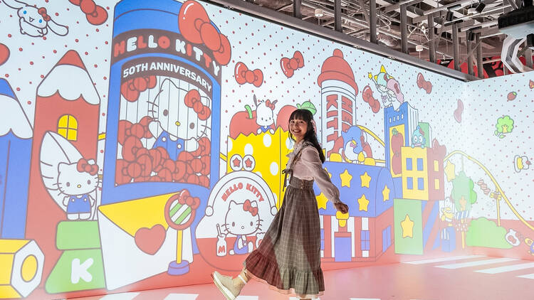 HELLO KITTY IMMERSIVE POP-UP!