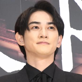 町田啓太：プロフィール・作品情報・最新ニュース - 映画.com