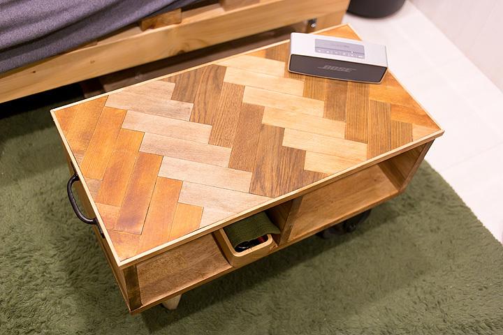 プロならではの一工夫で、意外と簡単にDIYできる「ヘリンボーン柄ロー