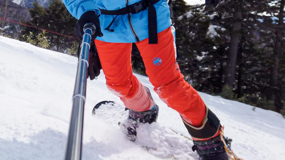 MAMMUTのエイスフェルドパンツを持っていれば、登山からウィンター