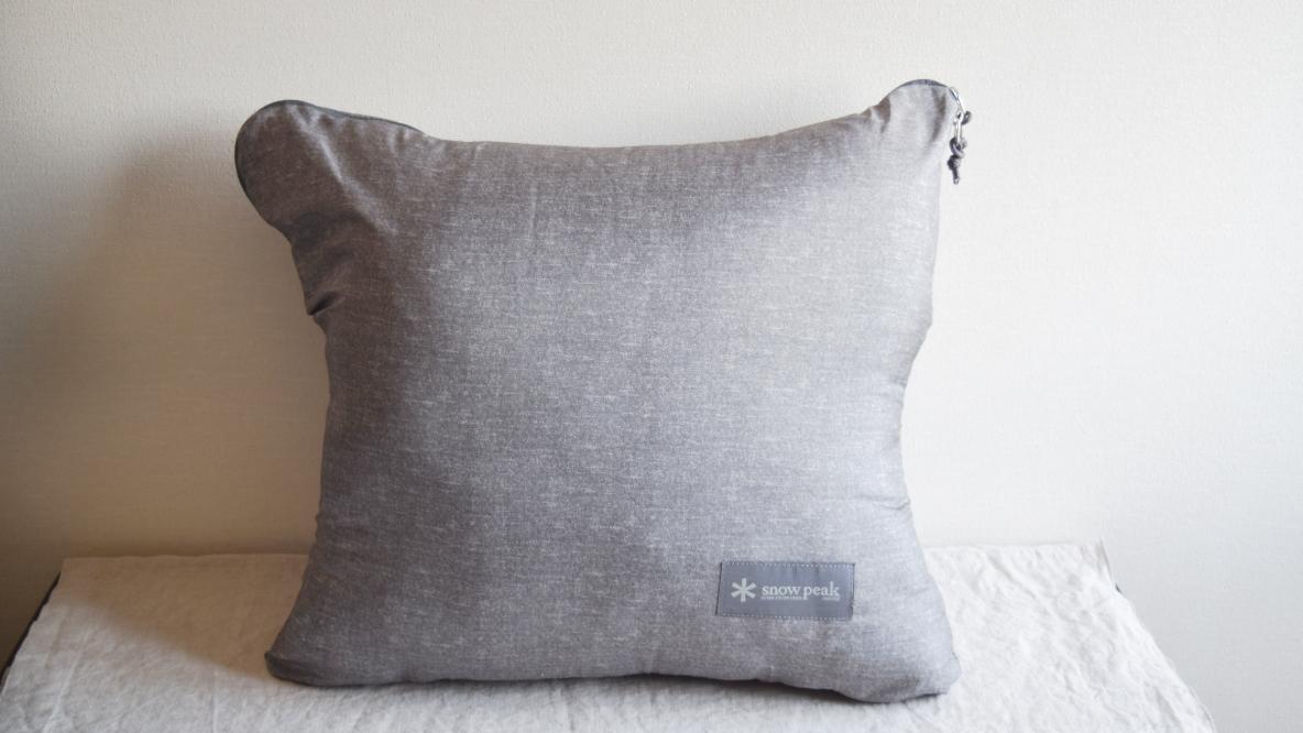 スノーピークのシュラフを購入して1年。車中泊を経験した私が防災