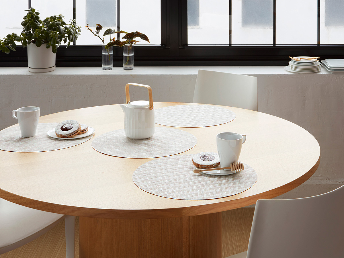 チルウィッチ ランチョンマット バンブー｜グレイベージュの不均一な