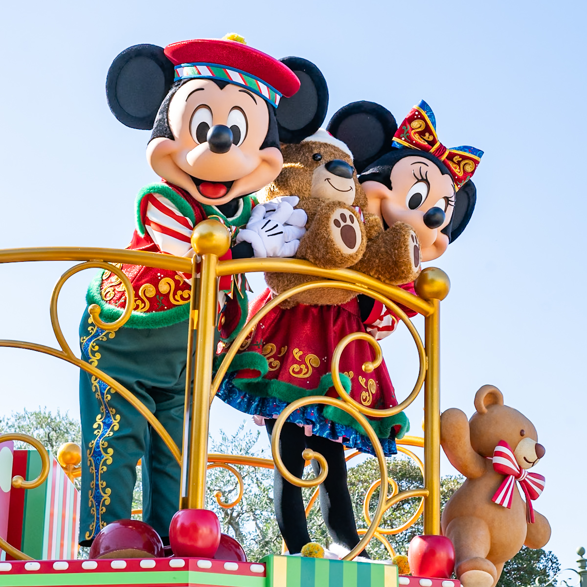 新パレード！東京ディズニーランド“ディズニー・クリスマス2025”トイズ