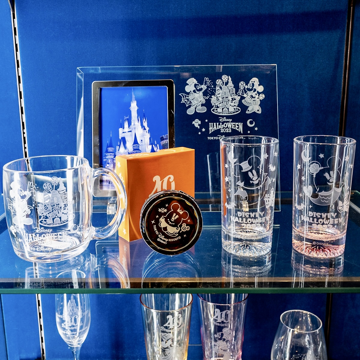 プリンセスに仮装したゴーストのコンパクトミラーも！東京