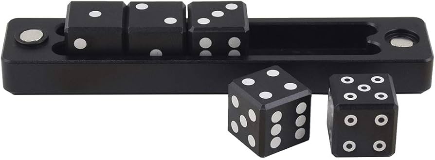 Amazon.co.jp: ULTRA PRO Black Gravity Dice - Set of 5 D6 : おもちゃ