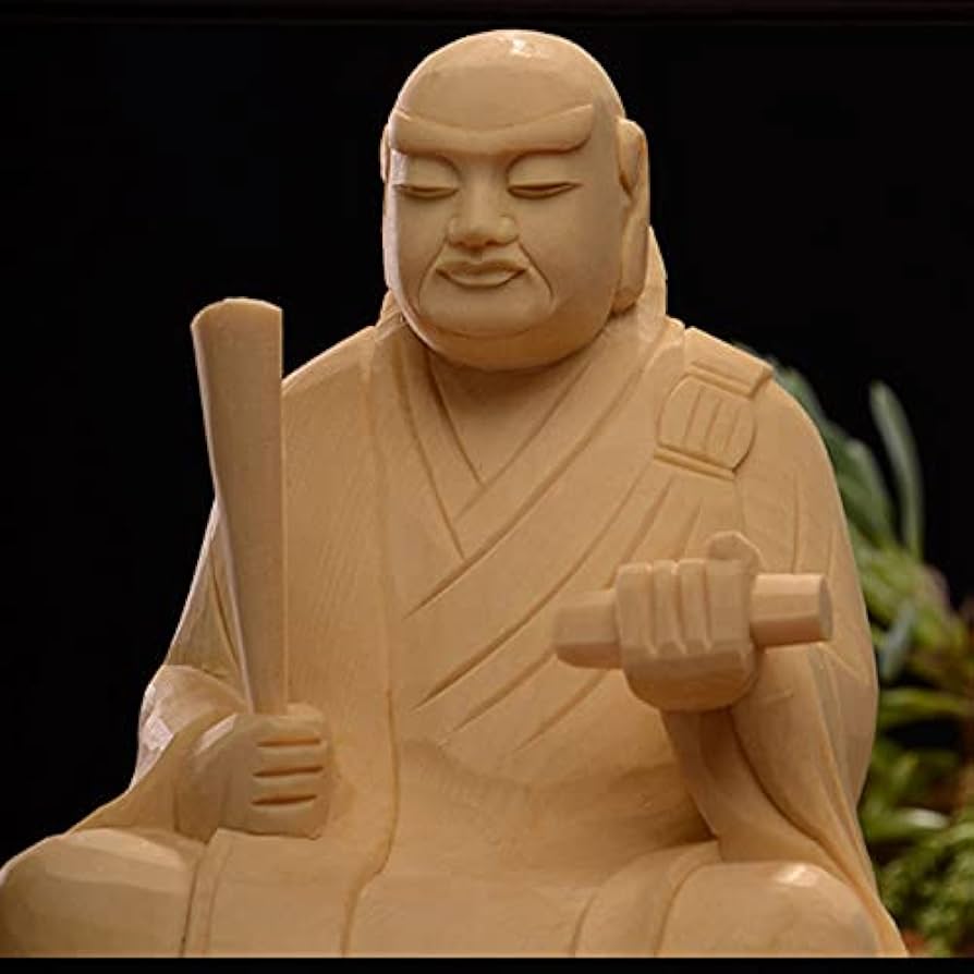 Amazon｜木彫り仏像 日蓮聖人座像 日蓮上人 (日蓮宗 法華経) 桧木製