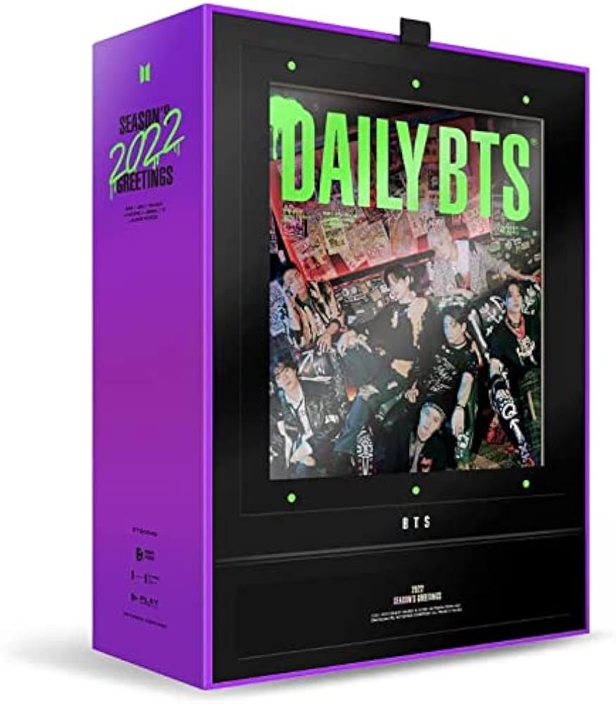 Amazon.com: [WEVERSE] BTS 2022 Season's Greetings+Decorative