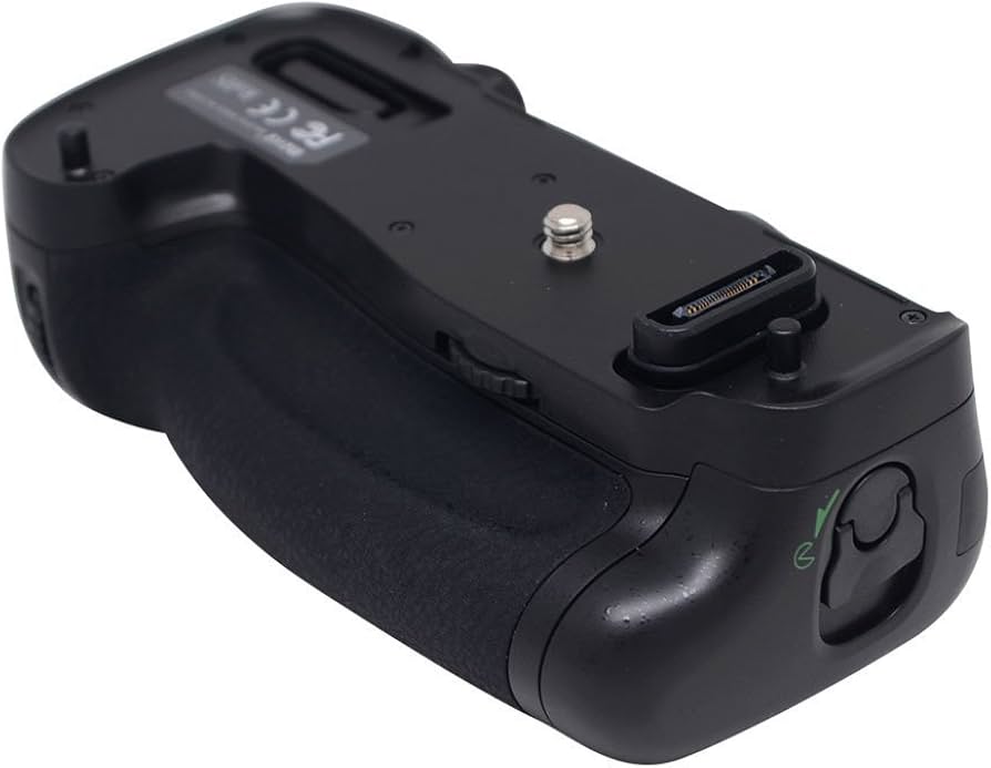 Amazon | WELLSKY MB-D16 マルチパワーバッテリーパック 互換品 ニコン