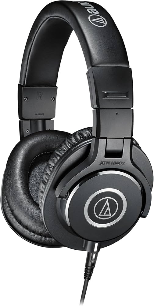 Amazon | オーディオテクニカ ATH-M40x プロフェッショナルモニター