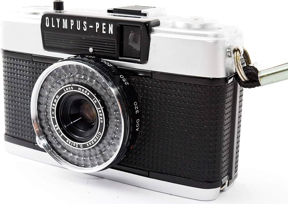 Amazon | Olympus Pen EE-3 | コンパクト 通販