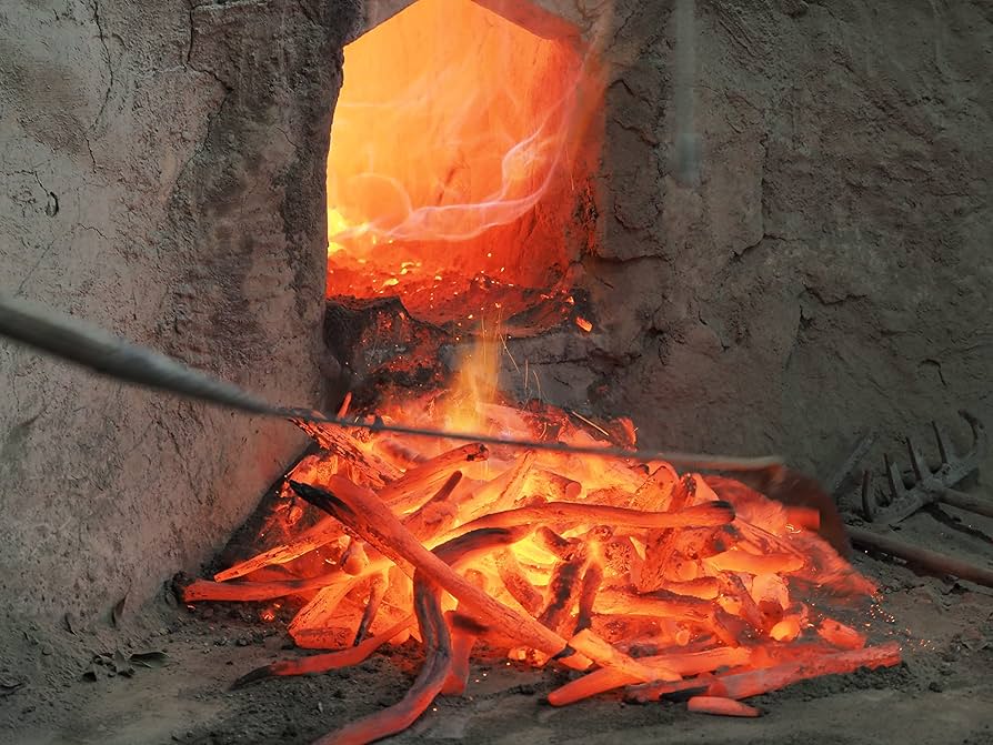 Amazon.co.jp: 紀州備長炭 上小丸 15kg ウバメガシ 国産 和歌山 白炭