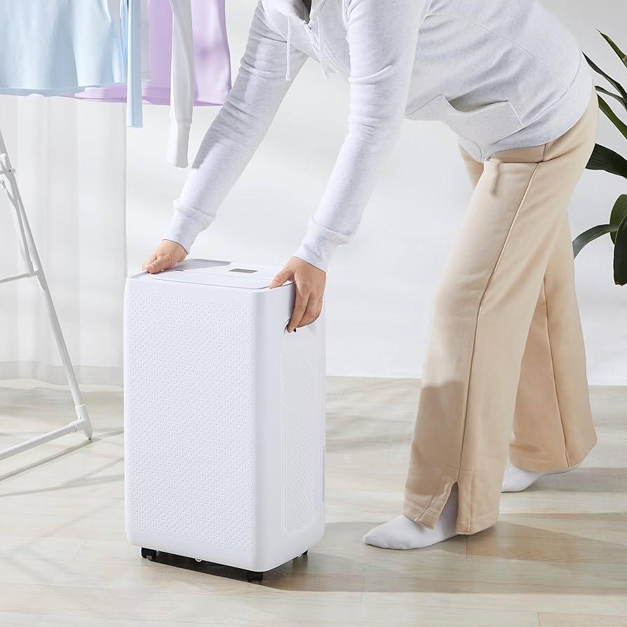 Amazon | Amazonベーシック 除湿機 除湿器 コンプレッサー式 衣類乾燥