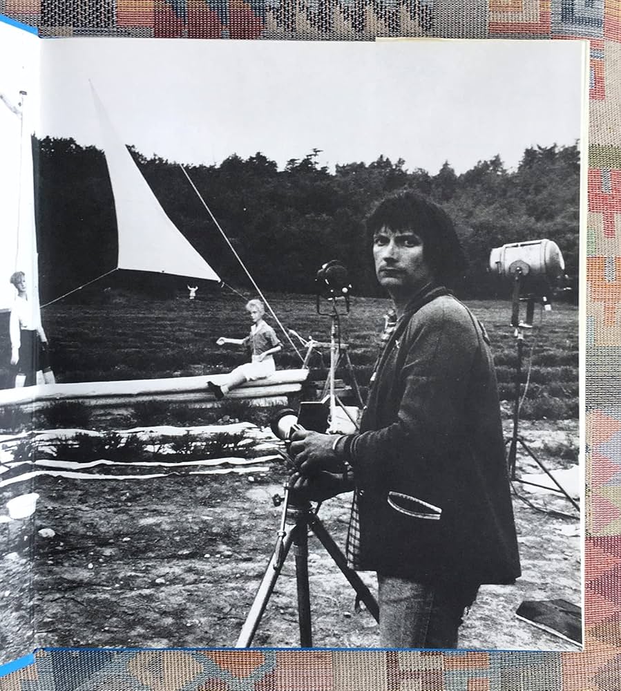 Amazon.co.jp: Les grandes vacances : Bernard Faucon: 本