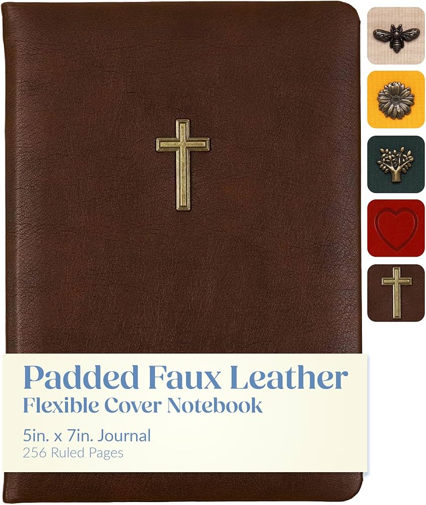 WORLD TRAVELER Journal Notebook - 5x7 Inches 256 Ruled Pages Blank