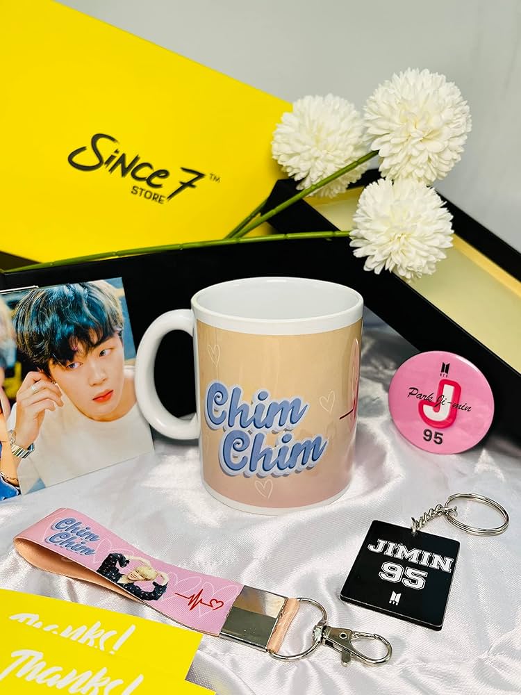 SINCE 7 STORE Gift box for Fans, INCLUDES 5 products: Pack of 18