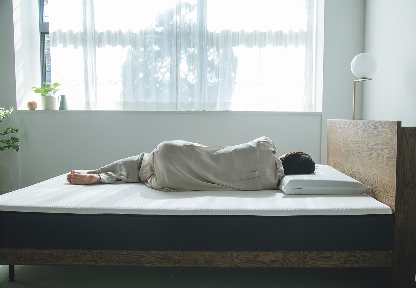 ミネルヴァマットレスは自然な寝姿勢で爽やかな目覚めをサポート