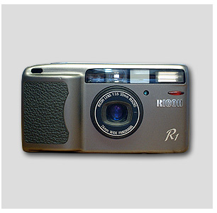 RICOH R1