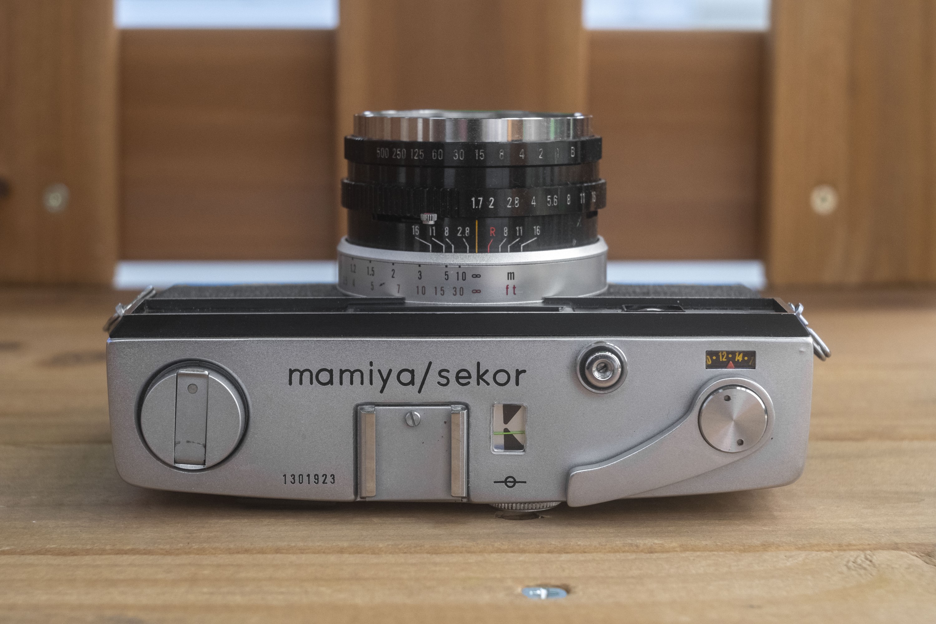 Mamiya Super Deluxe 1.7 (1964) - mike eckman dot com