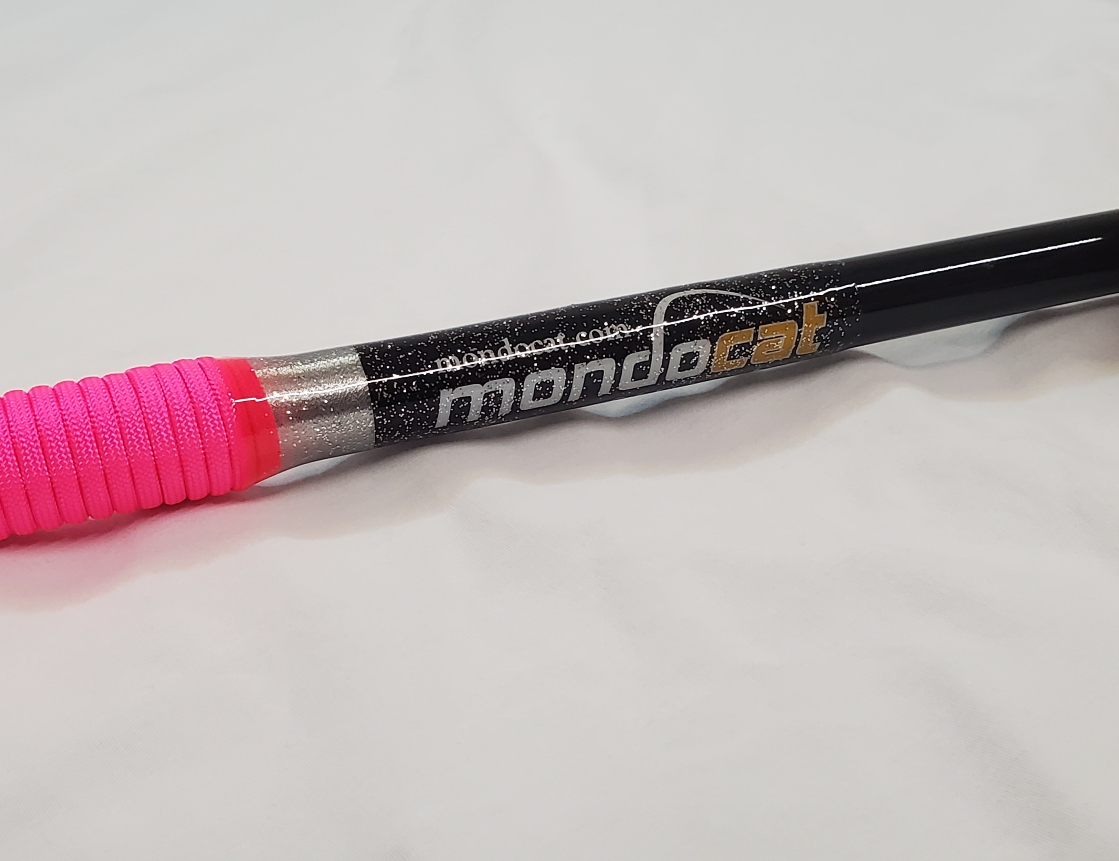 MondoPink - Medium – Mondocat - Fish Big or Go Home