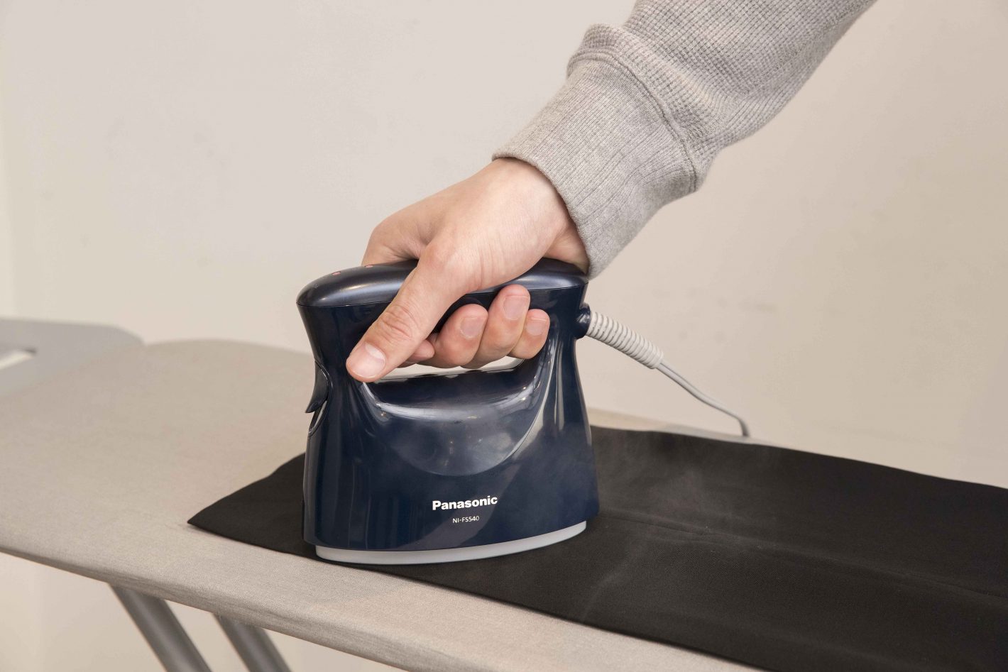 パナソニック「衣類スチーマー」があれば時短＆清潔感のあるライフ
