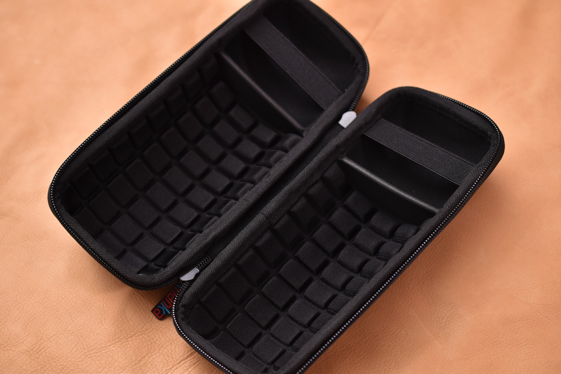 Bose SoundLink Revlve用のケースを購入してスピーカーを海外に持って